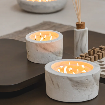 MonDada_Indoor_Urban_Candle_L_Ecru_Belgium_.png