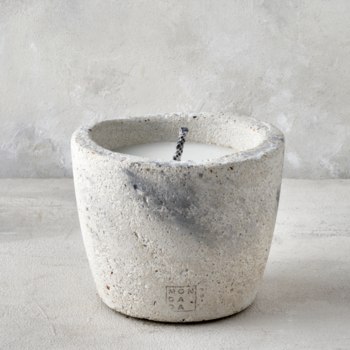 MonDada_Outdoor_Urban_Candle_Small_Grey_Neutral_.png