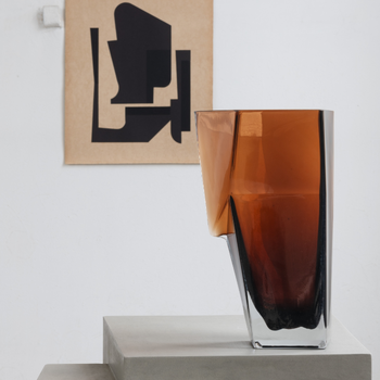 Bob-Verhelst-Serax-The-Sculptural-Confluence-VASE-8-Brown-DUNK-.png